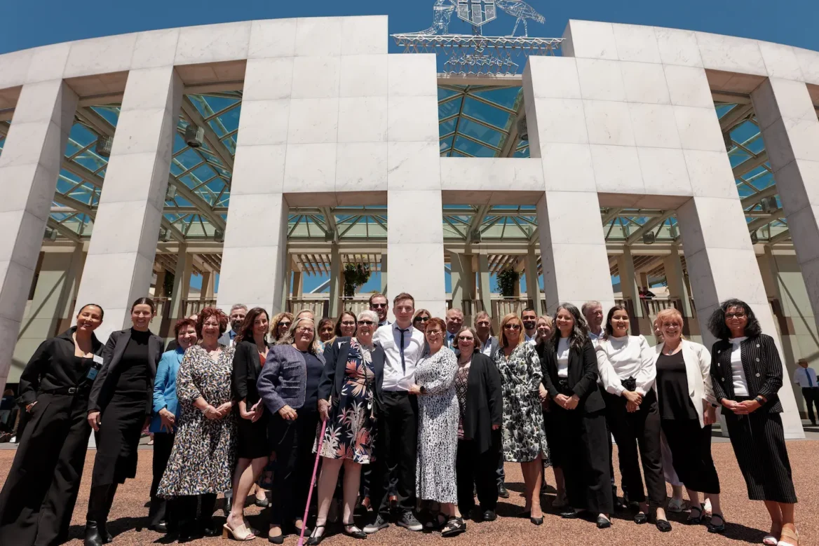 Group photo in front of parliament